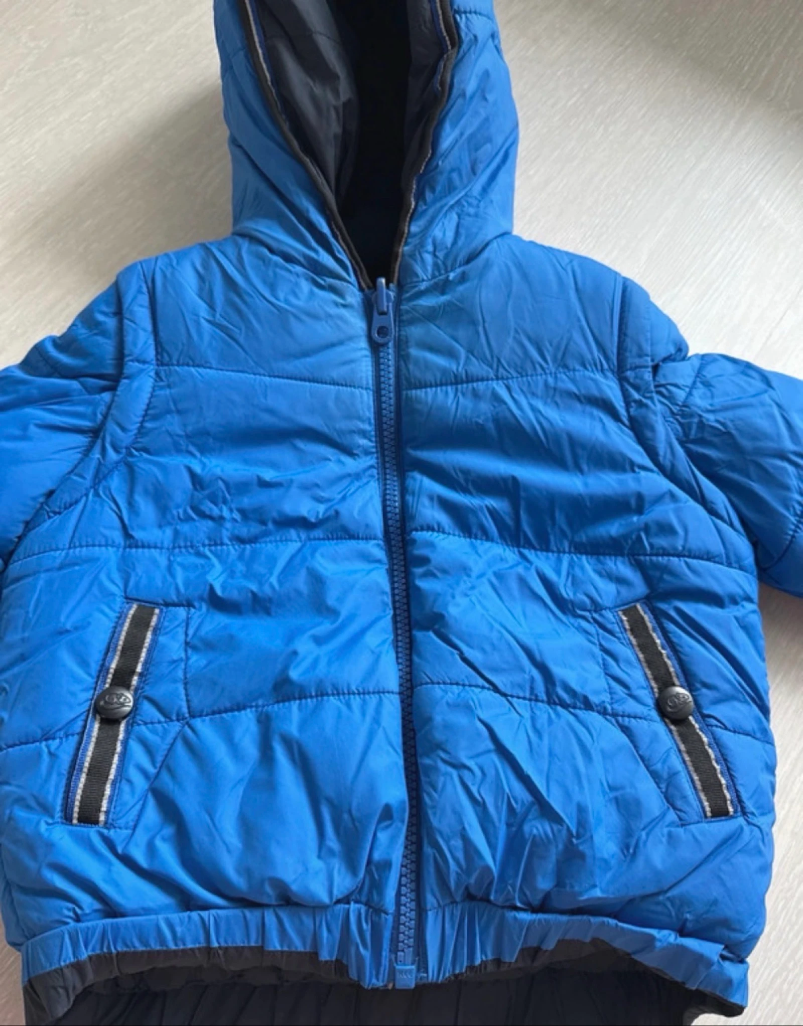 Muy buen estado | plumífero muy grueso para esquí invierno azul magnífico | Little Marc Jacobs | 2 años 86cm – photo 5